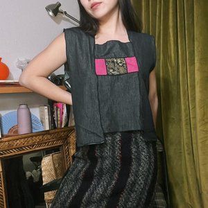 Vintage XIAO Art To Wear collage style dark grey sleeveless tank top